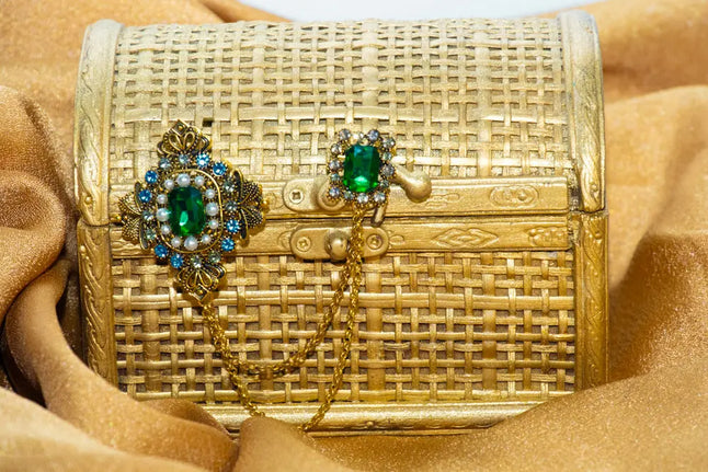 Rhinestone dual-sided brooch pin with chain for hijab