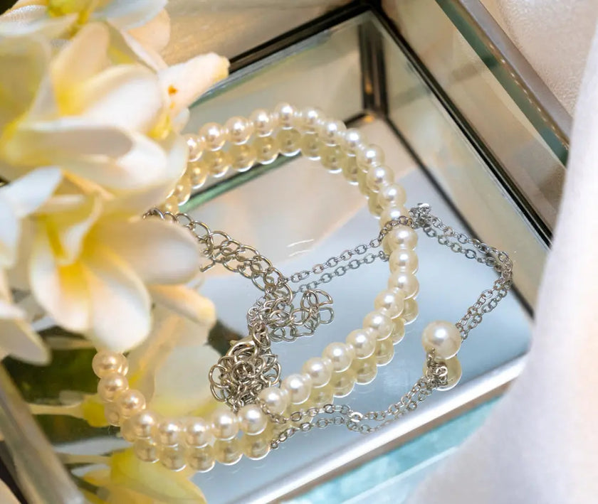 Set of two white beads anklets